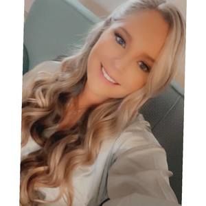 Meet your Posher, Vicky